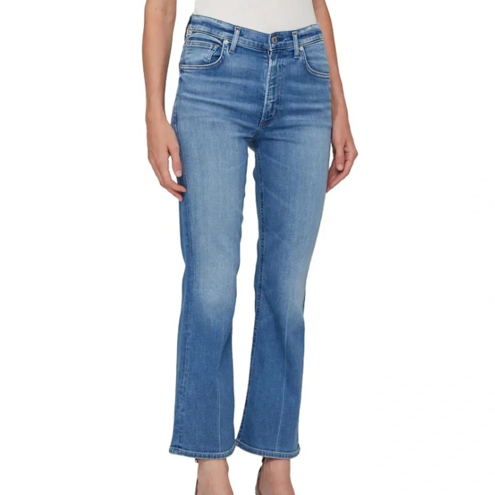 Citizens of Humanity sz 29 Jeans Isola Crop Boot In Splendor Blue - Picture 2 of 9